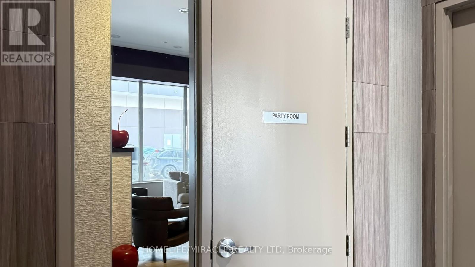 607 - 560 North Service Road, Grimsby, Ontario  L3M 0G1 - Photo 40 - X12769238