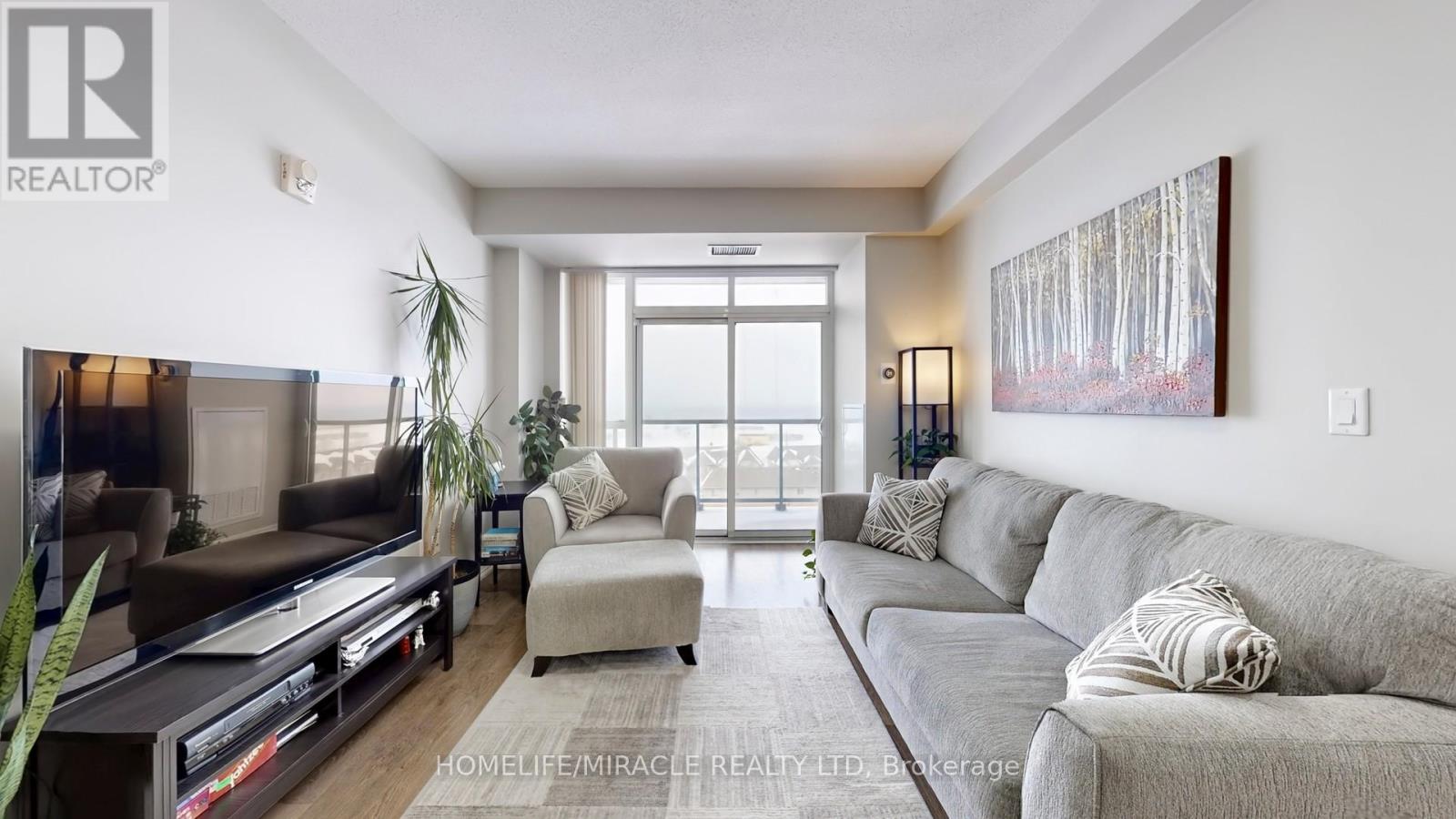 607 - 560 North Service Road, Grimsby, Ontario  L3M 0G1 - Photo 6 - X12769238