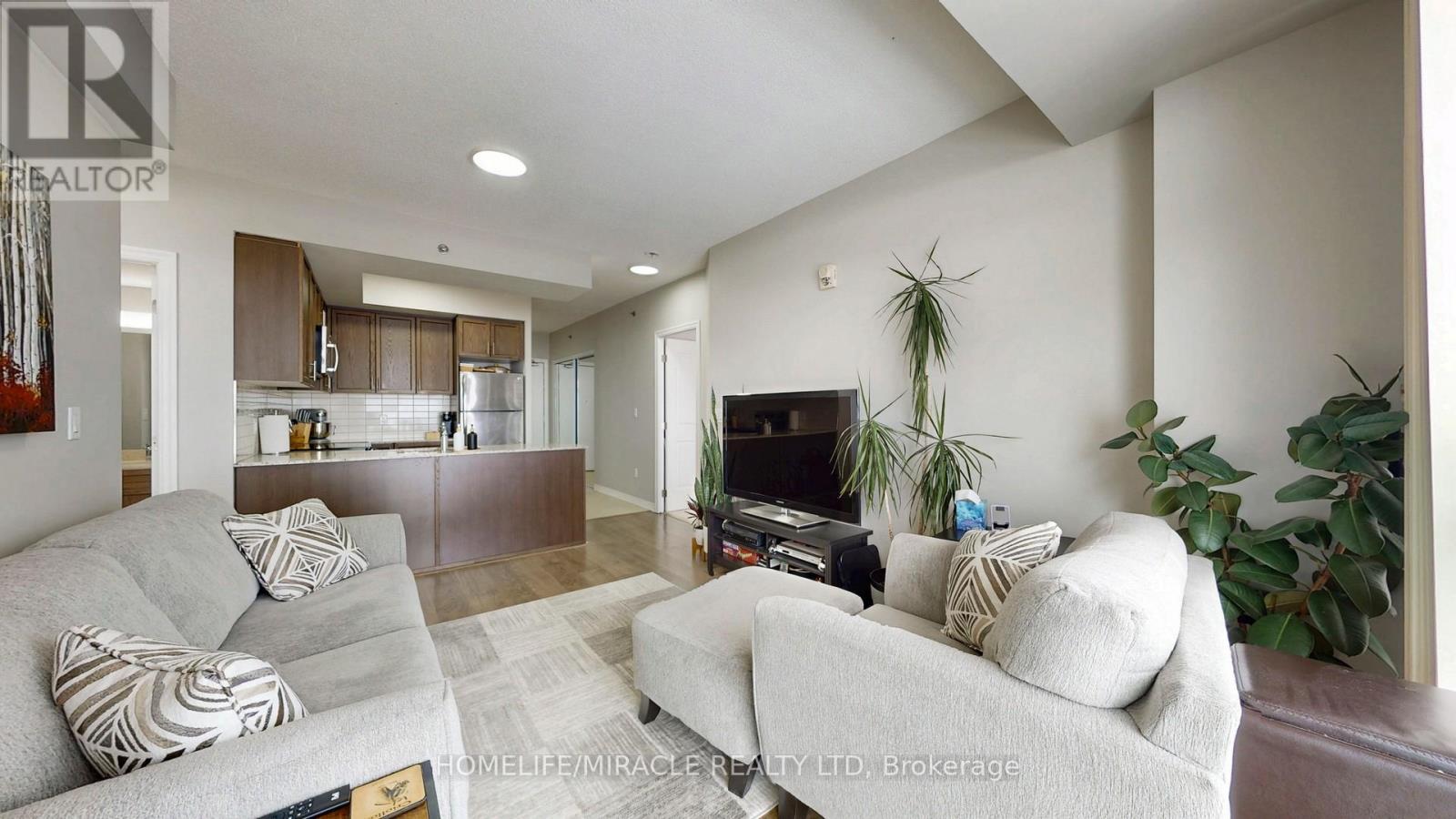 607 - 560 North Service Road, Grimsby, Ontario  L3M 0G1 - Photo 7 - X12769238