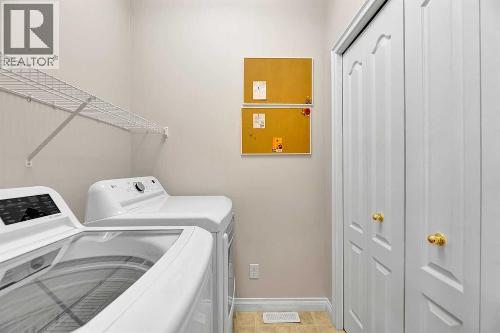 33 Shannon Estates Terrace Sw, Calgary, Alberta  T2Y 4C3 - Photo 34 - A2280542