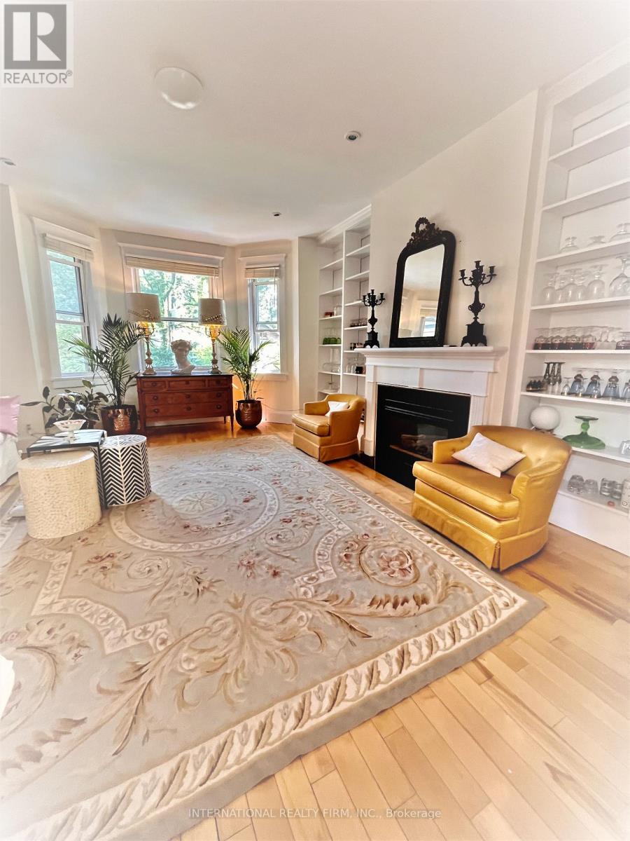 Upper - 220 Rose Park Drive, Toronto (Rosedale-Moore Park), Ontario  M4T 1R5 - Photo 22 - C12767404