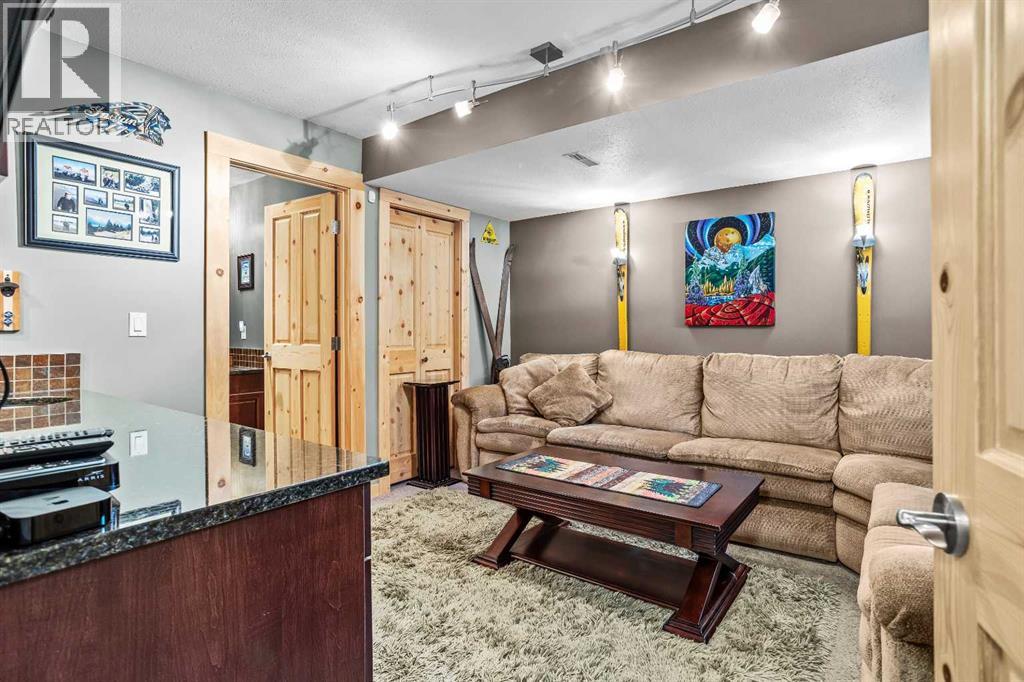 3, 810 4th Street Nw, Canmore, Alberta  T1W 2H6 - Photo 38 - A2260656