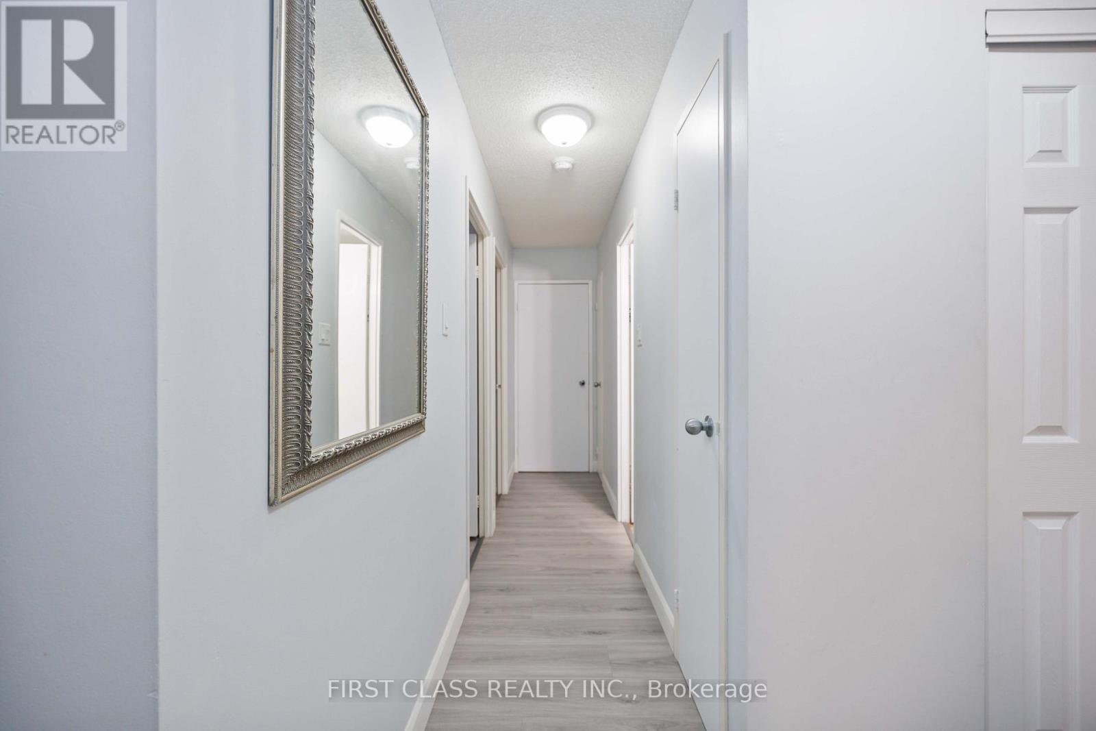 812 - 260 Davis Drive, Newmarket, Ontario  L3Y 7C3 - Photo 19 - N12683460