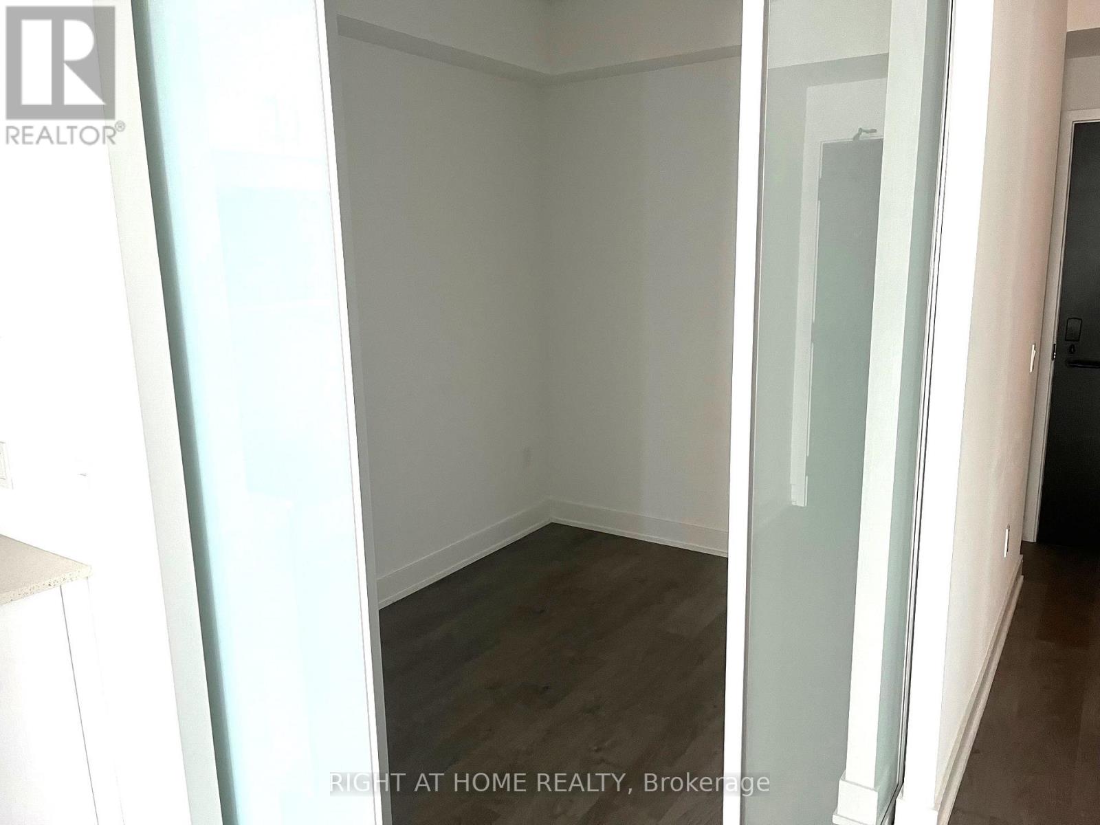 212 - 2343 Khalsa Gate, Oakville, Ontario  L6M 5R6 - Photo 14 - W12748848