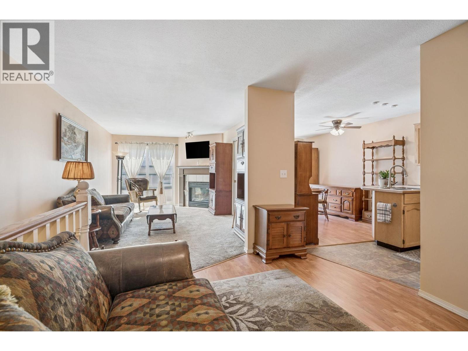 402 11726 225 Street, Maple Ridge, British Columbia  V2X 6E4 - Photo 5 - R3087691