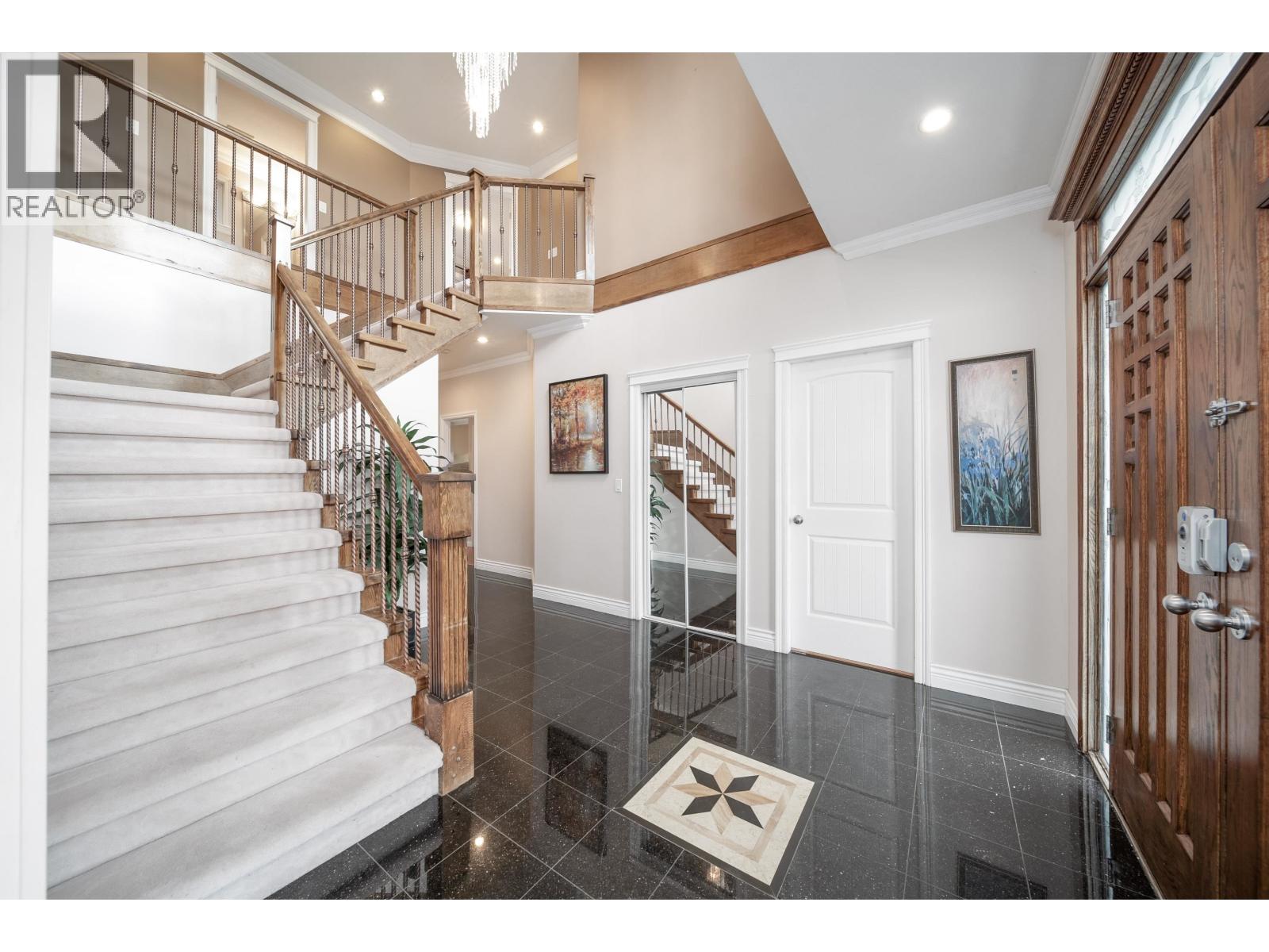 6391 Neville Street, Burnaby, British Columbia  V5E 1A5 - Photo 4 - R3078706