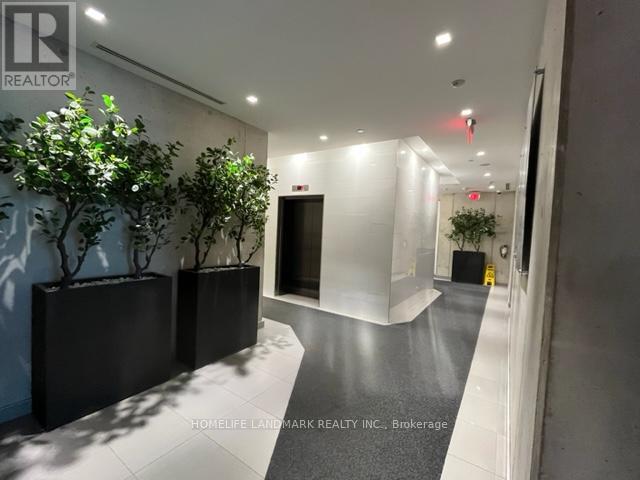 1602 - 11 Charlotte Street, Toronto, Ontario  M5V 0M6 - Photo 2 - C12769250