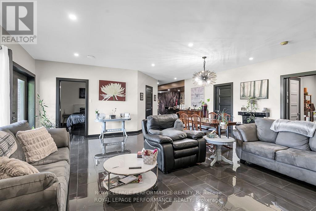 19 George Patrick Drive, South Stormont, Ontario  K0C 1P0 - Photo 39 - X12769284