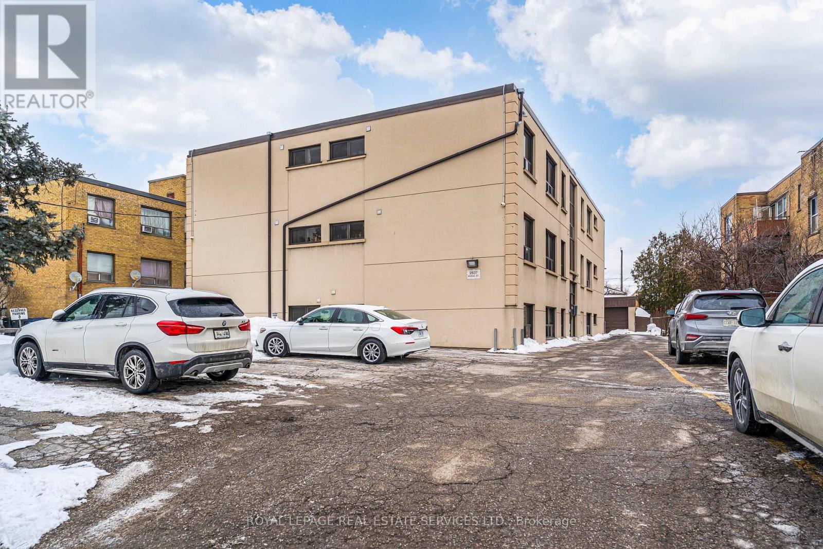 1 - 2637 Keele Street, Toronto, Ontario  M6L 2P2 - Photo 3 - W12769274