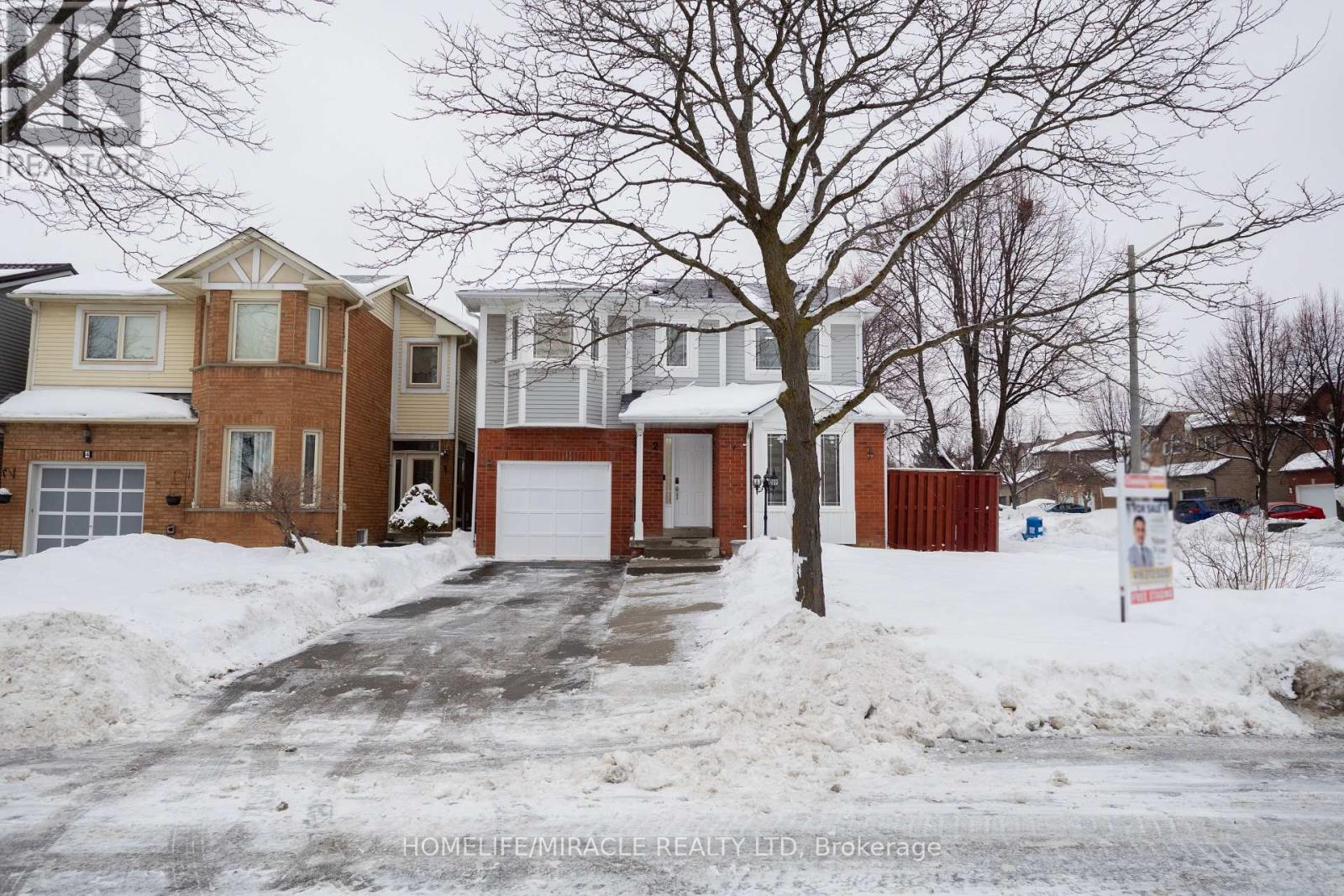 2 SANTA ANITA COURT, Brampton, Ontario