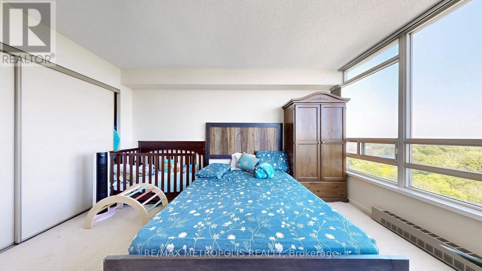 1202 - 75 King Street E, Mississauga, Ontario  L5A 4G5 - Photo 26 - W12769288