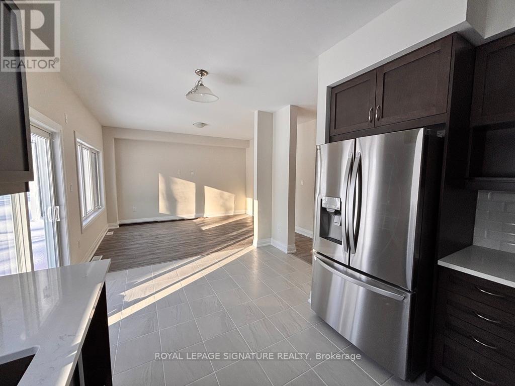 115 Mceachern Lane, Gravenhurst, Ontario  P1P 0H8 - Photo 6 - X12769262