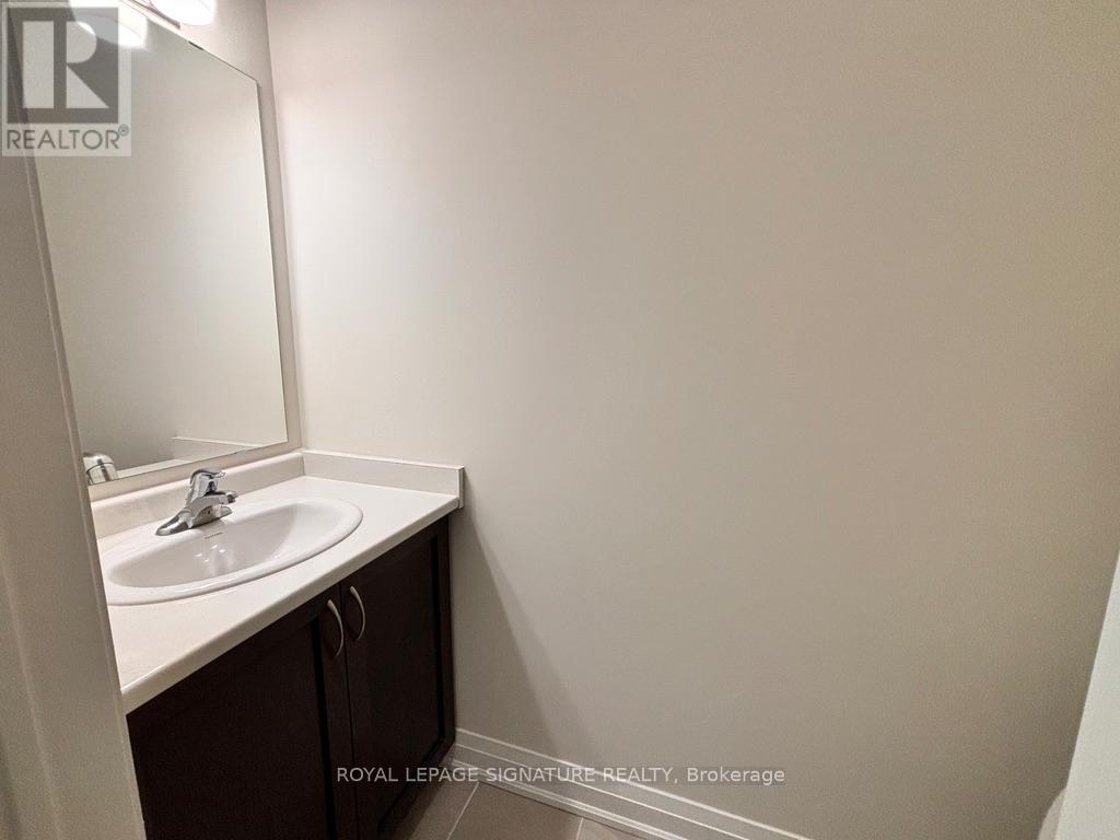 115 Mceachern Lane, Gravenhurst, Ontario  P1P 0H8 - Photo 9 - X12769262