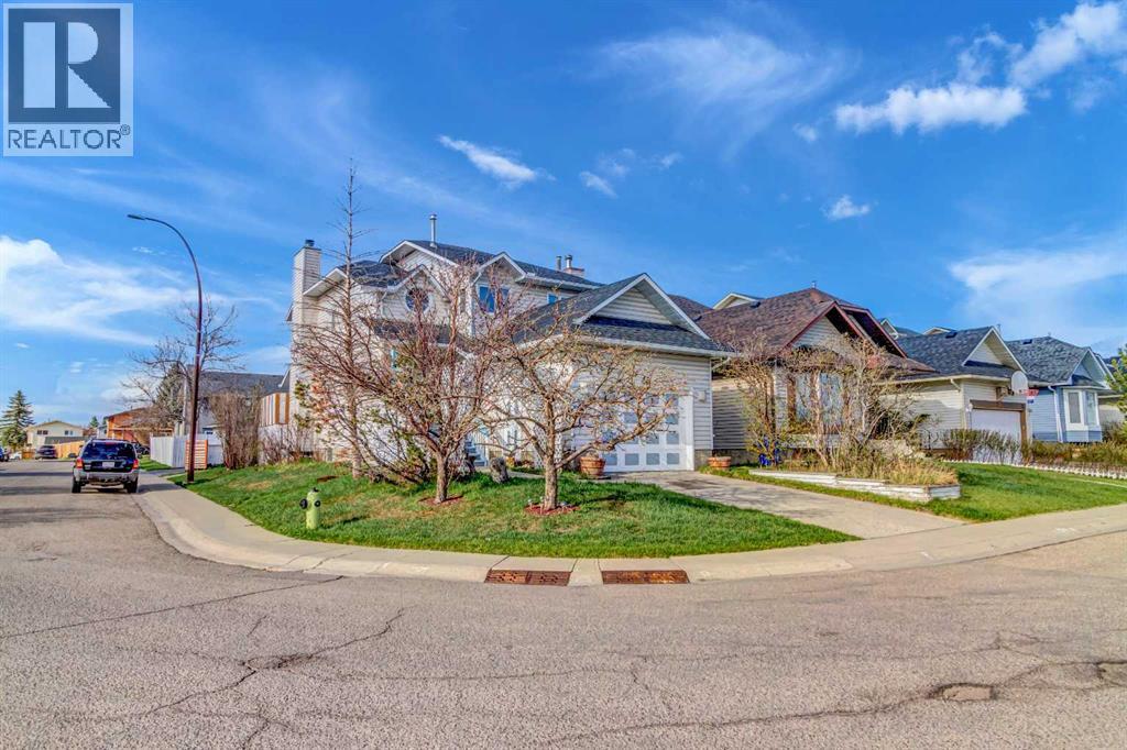 48 Martingrove Way NE, Calgary, Alberta