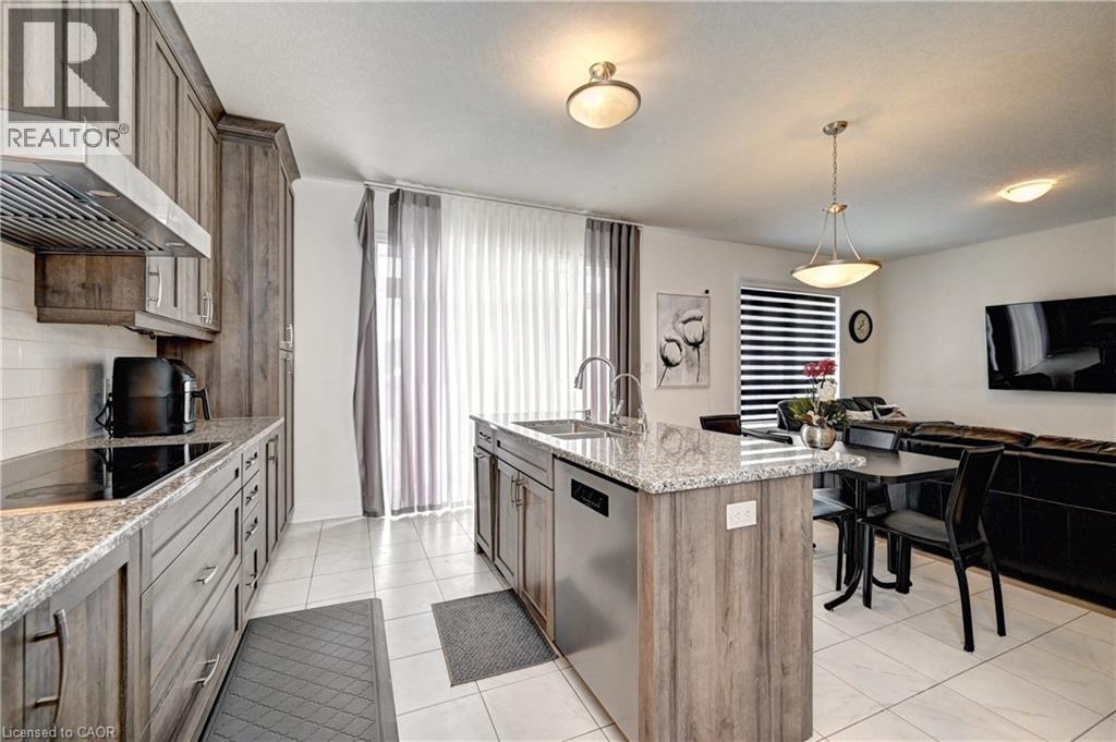 520 Nathalie Crescent, Kitchener, Ontario  N2E 0H8 - Photo 14 - 40803757