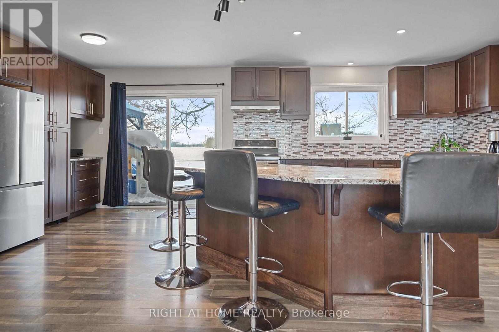 4021 Line 56 Line, Perth East, Ontario  N0K 1M0 - Photo 8 - X12628264