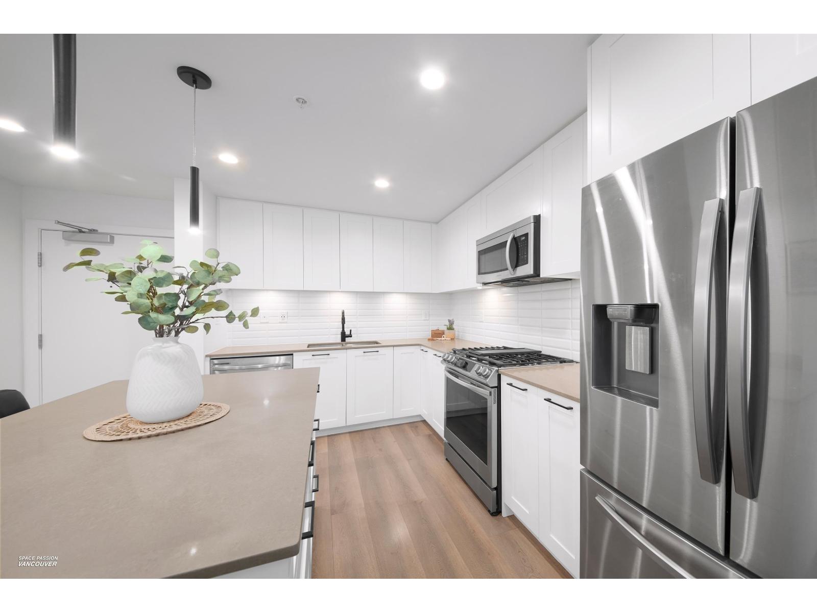 A206 20018 83a Avenue, Langley, British Columbia  V2Y 3P2 - Photo 4 - R3082995