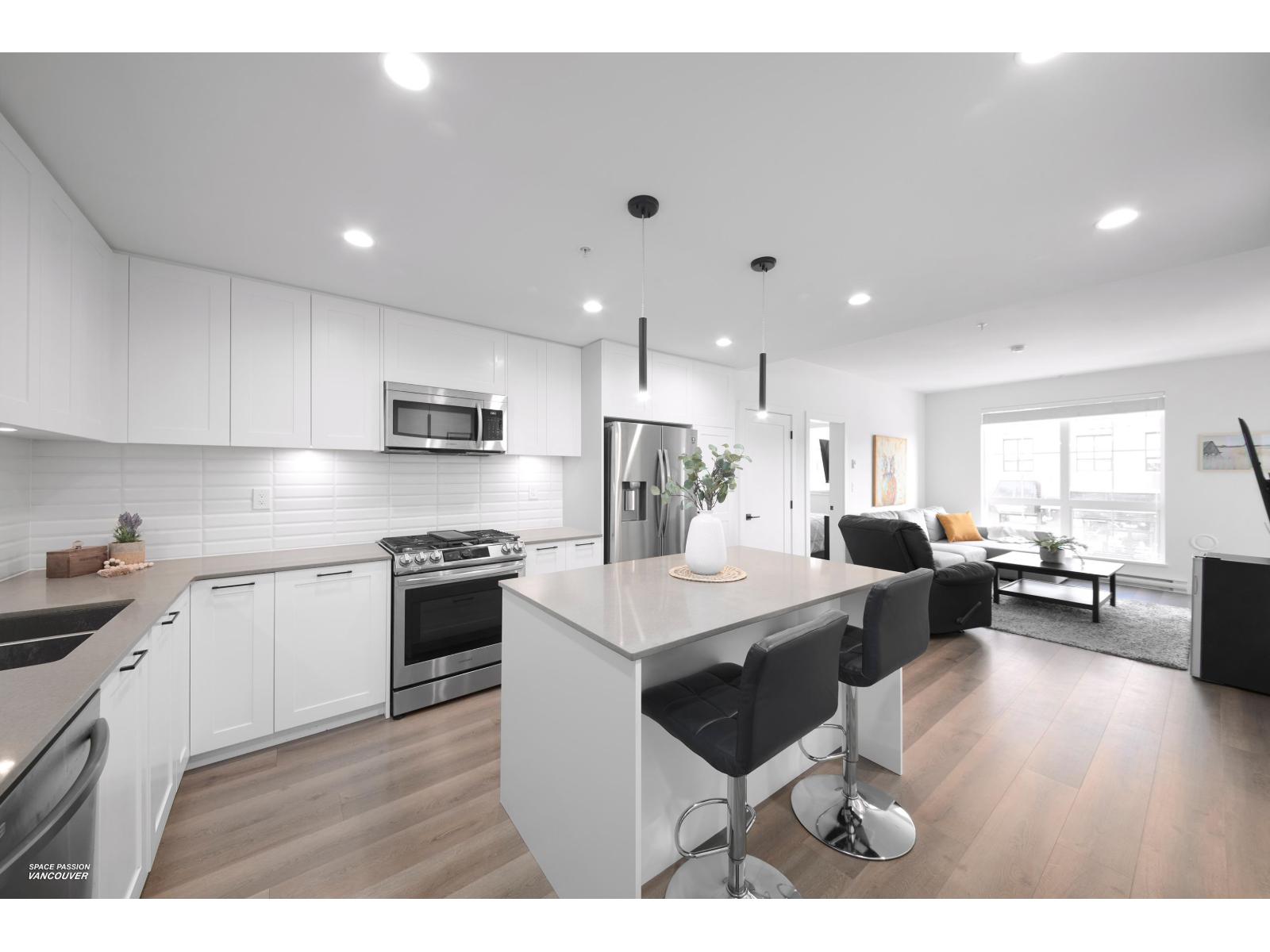 A206 20018 83a Avenue, Langley, British Columbia  V2Y 3P2 - Photo 3 - R3082995