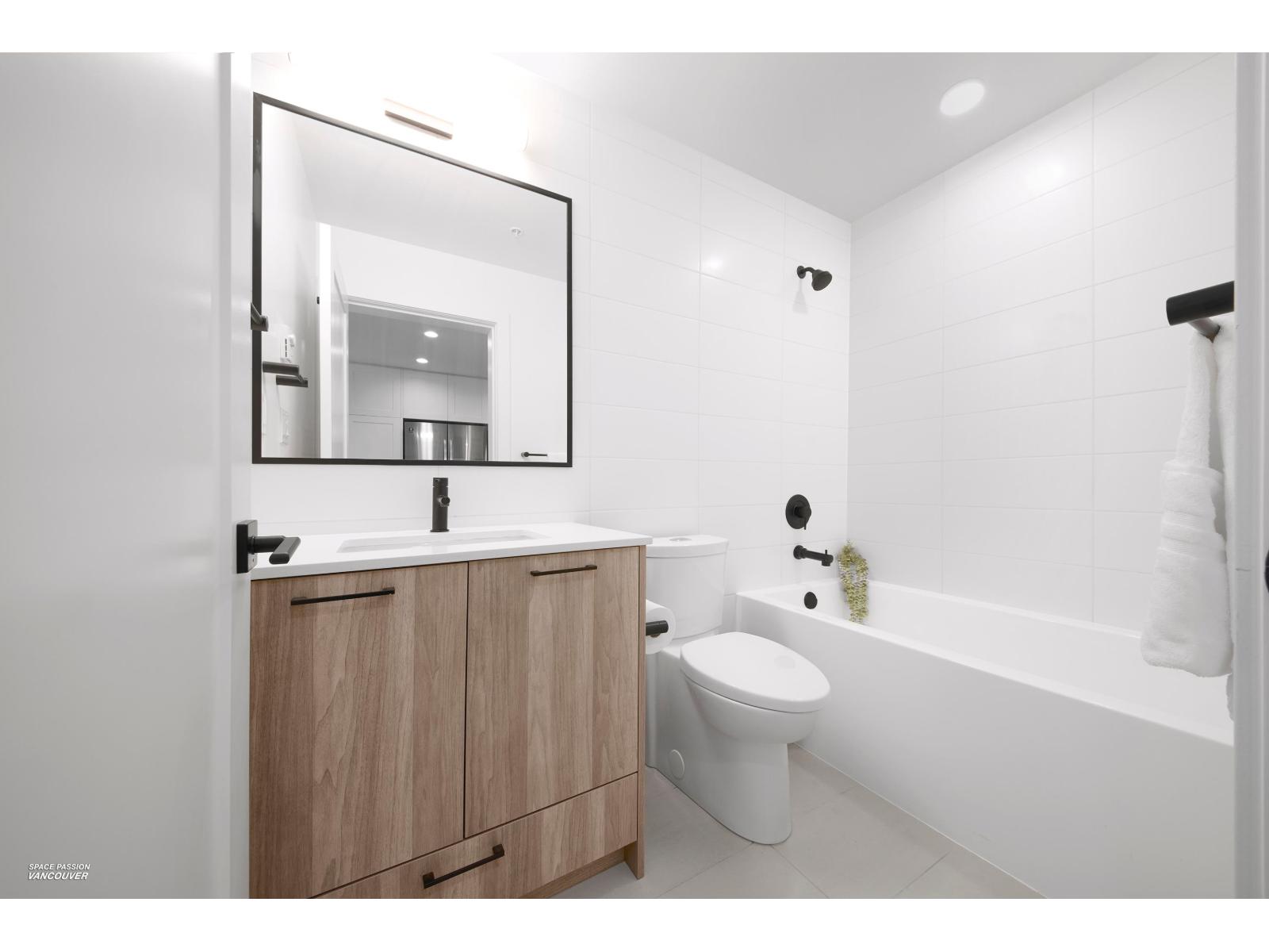 A206 20018 83a Avenue, Langley, British Columbia  V2Y 3P2 - Photo 10 - R3082995