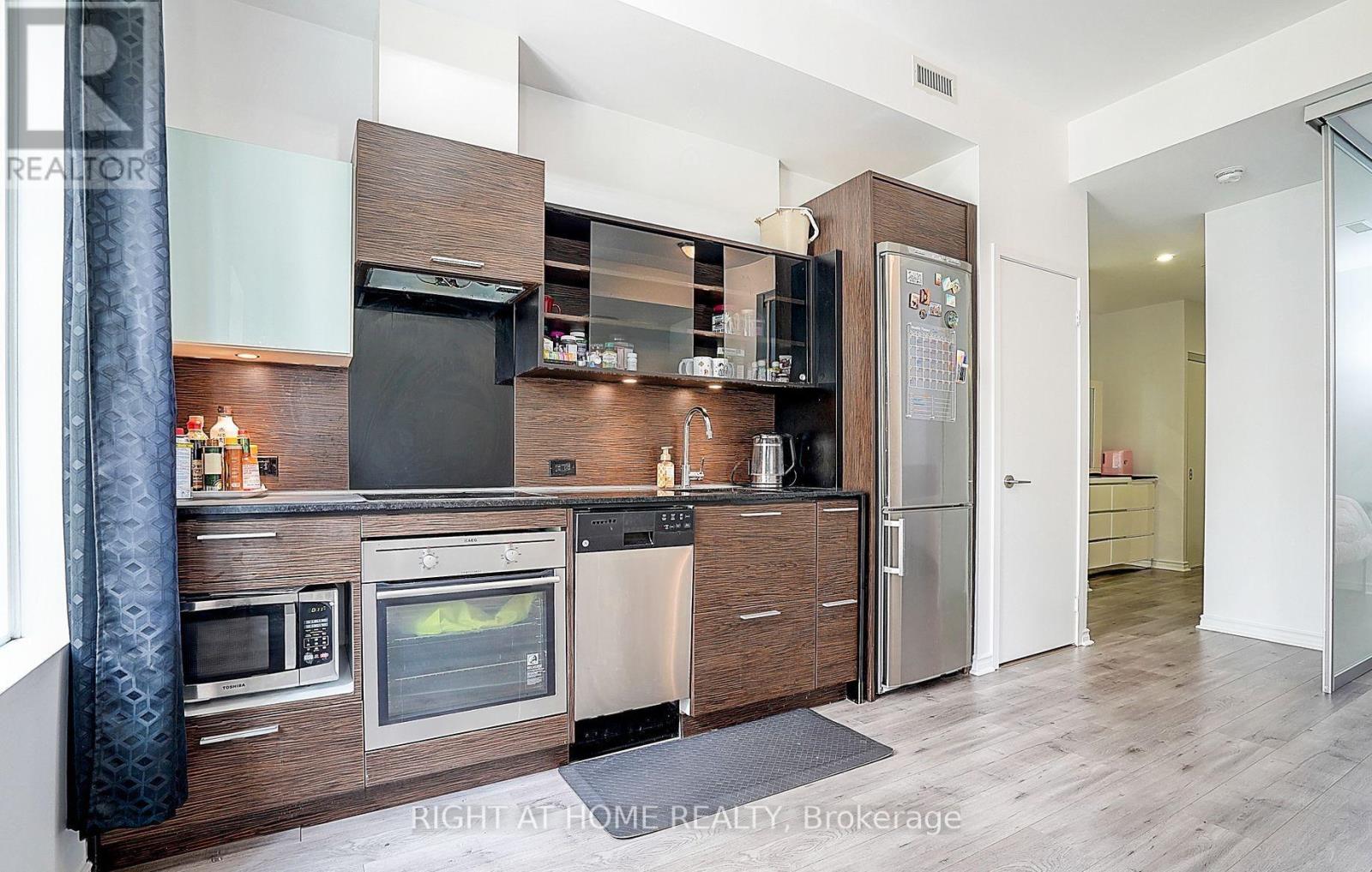 307 - 75 St Nicholas Street, Toronto, Ontario  M4Y 0A5 - Photo 12 - C12769332