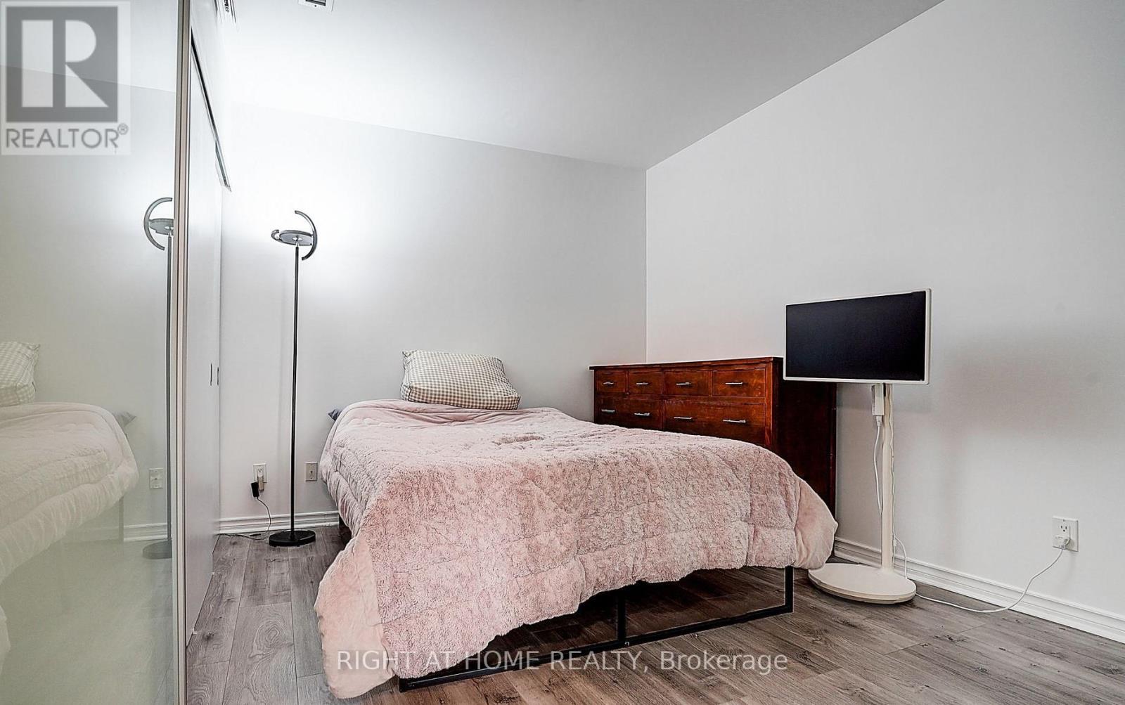 307 - 75 St Nicholas Street, Toronto, Ontario  M4Y 0A5 - Photo 15 - C12769332