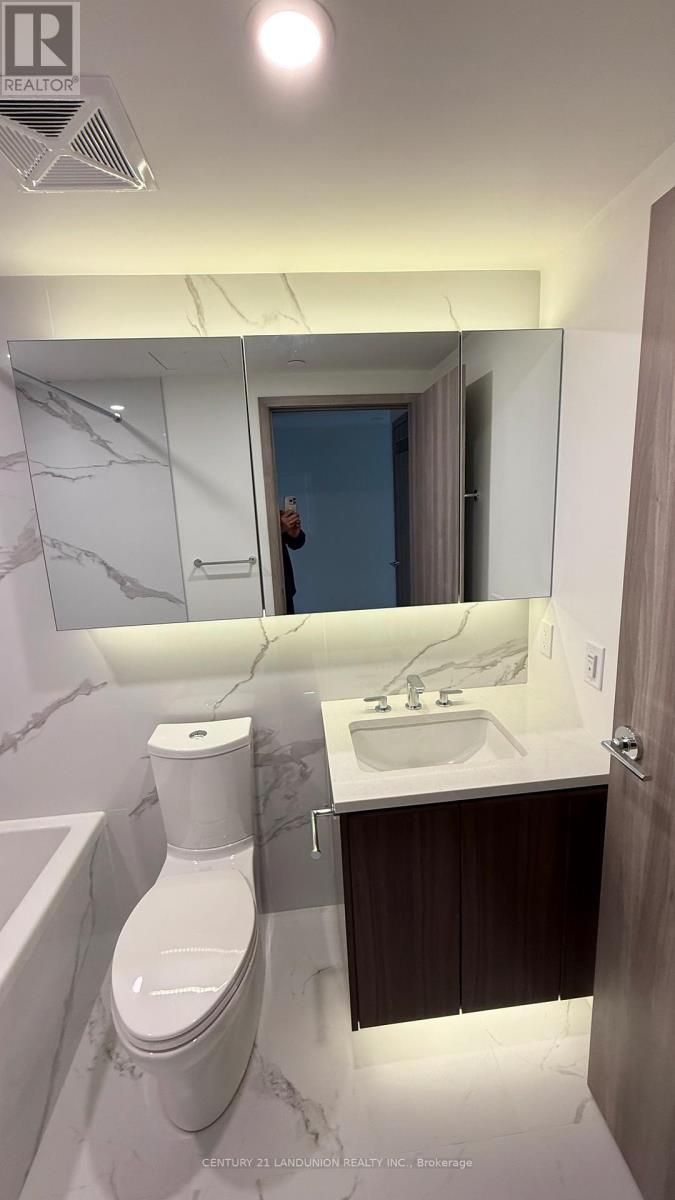 615 - 1 Concord Cityplace Way, Toronto, Ontario  M5V 0X3 - Photo 10 - C12769344