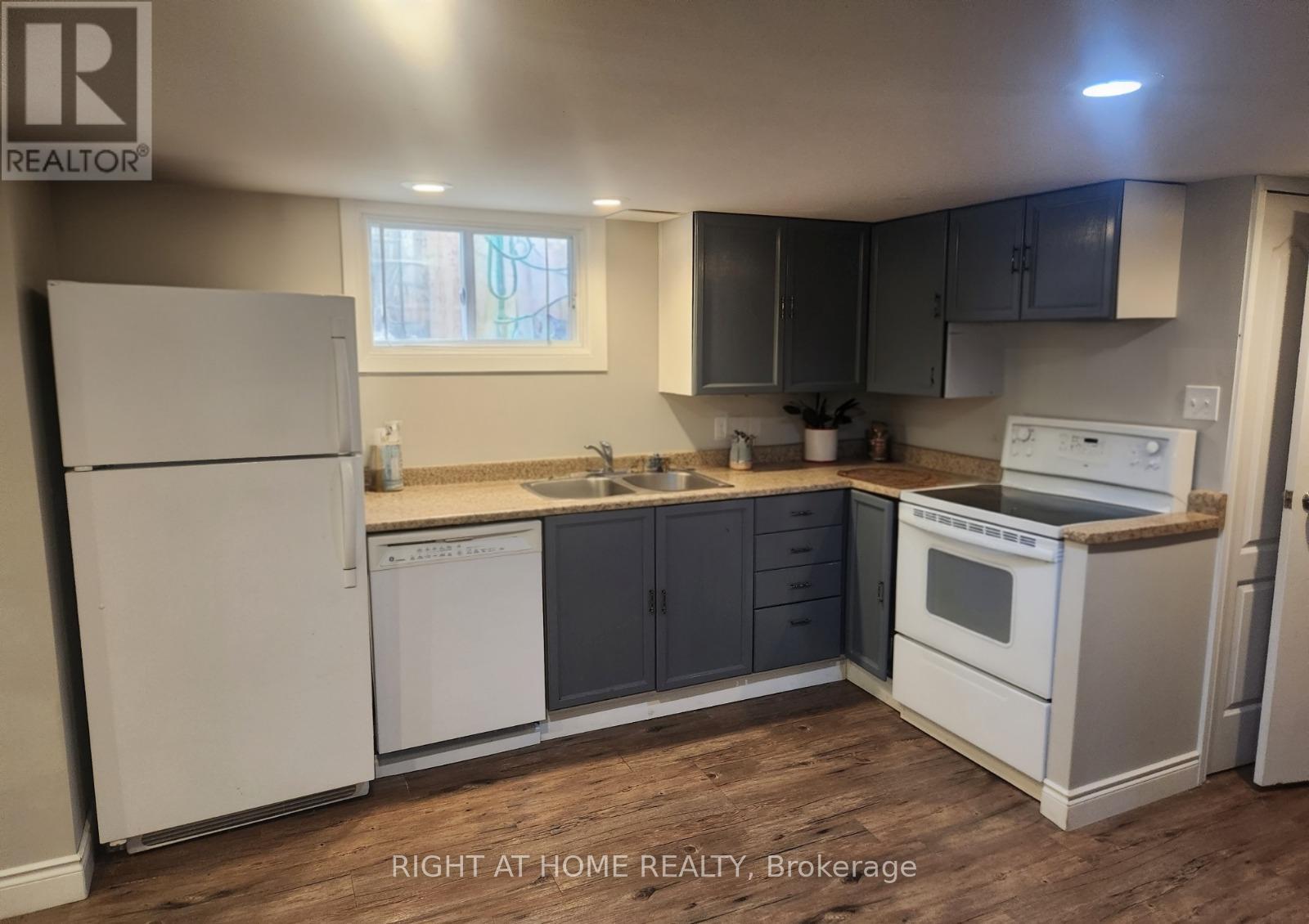 6 Thorncroft Crescent, Ajax, Ontario  L1S 2S2 - Photo 10 - E12769298