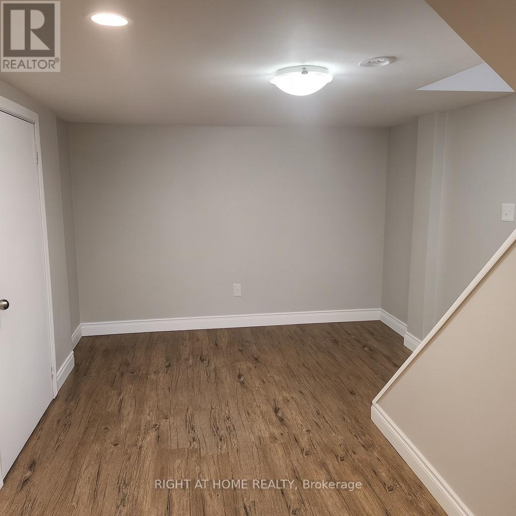 6 Thorncroft Crescent, Ajax, Ontario  L1S 2S2 - Photo 2 - E12769298