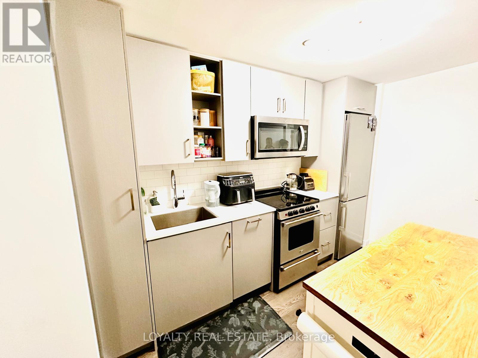 311 - 251 Manitoba Street, Toronto, Ontario  M8Y 0C7 - Photo 8 - W12769342