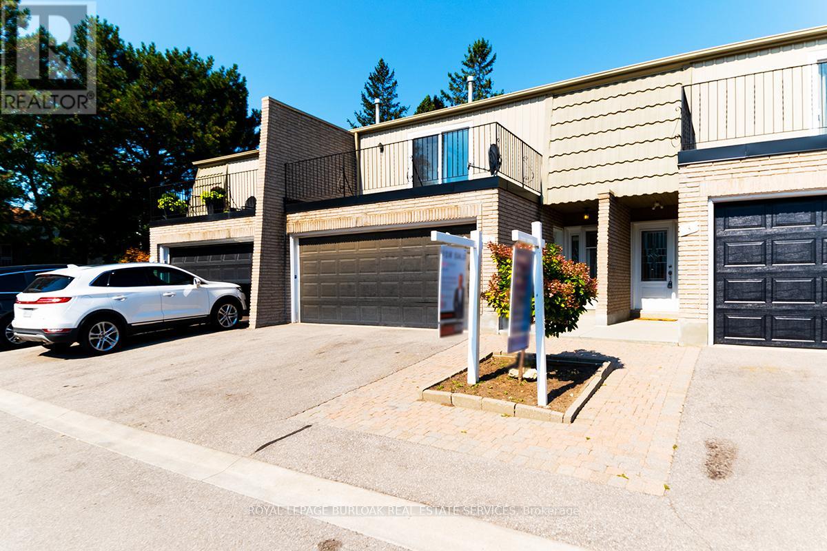 2 - 1011 WHITE OAK DRIVE, Burlington, Ontario