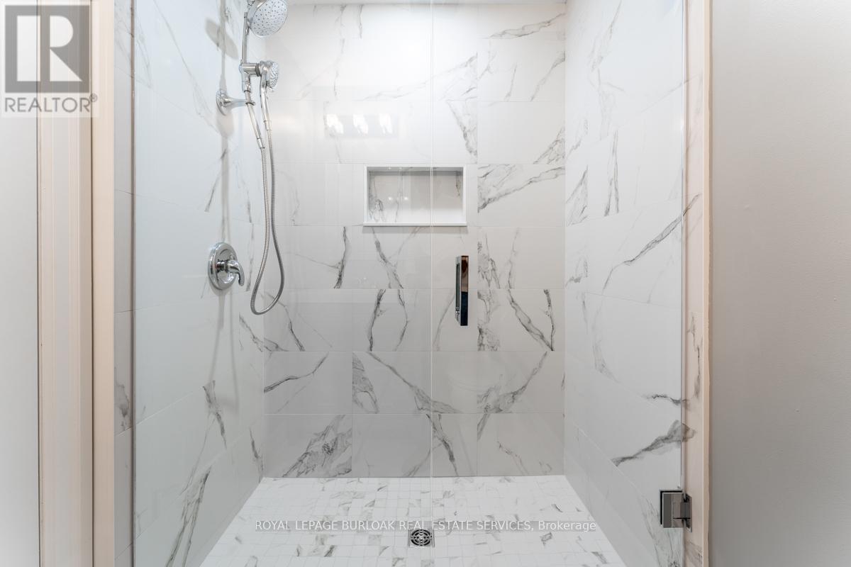 2 - 1011 White Oak Drive, Burlington, Ontario  L7T 2L3 - Photo 25 - W12769354