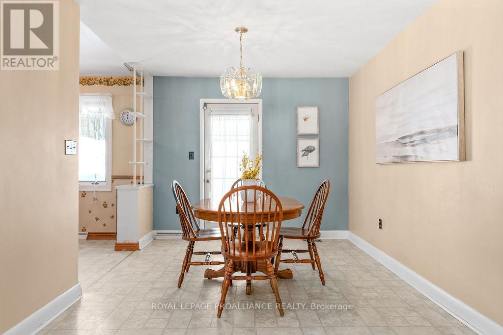 40 Davidson Street, Centre Hastings, Ontario  K0K 2K0 - Photo 13 - X12769370