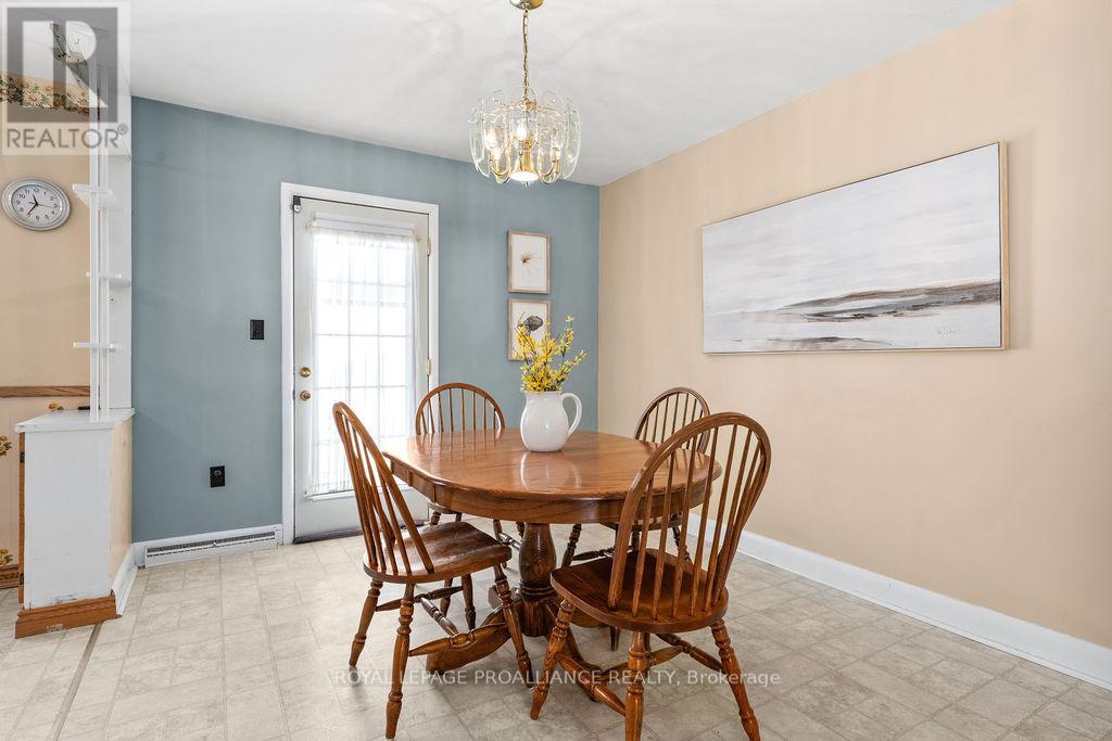 40 Davidson Street, Centre Hastings, Ontario  K0K 2K0 - Photo 14 - X12769370