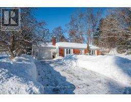 40 DAVIDSON STREET, Centre Hastings, Ontario