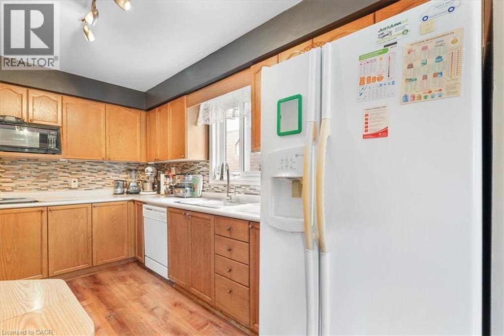 75 Marisa Street, Kitchener, Ontario  N2K 3V8 - Photo 11 - 40799698