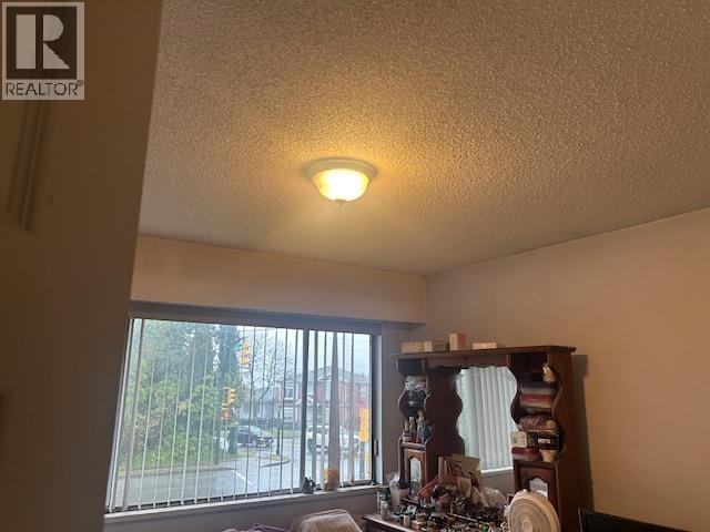 4542 Joyce Street, Vancouver, British Columbia  V5R 4E6 - Photo 7 - R3082270