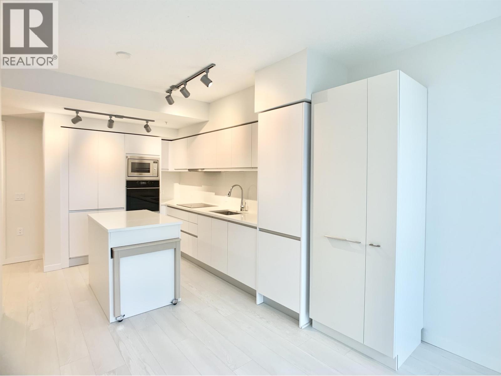 714 180 E 2nd Avenue, Vancouver, British Columbia  V5T 1B5 - Photo 1 - R3087703