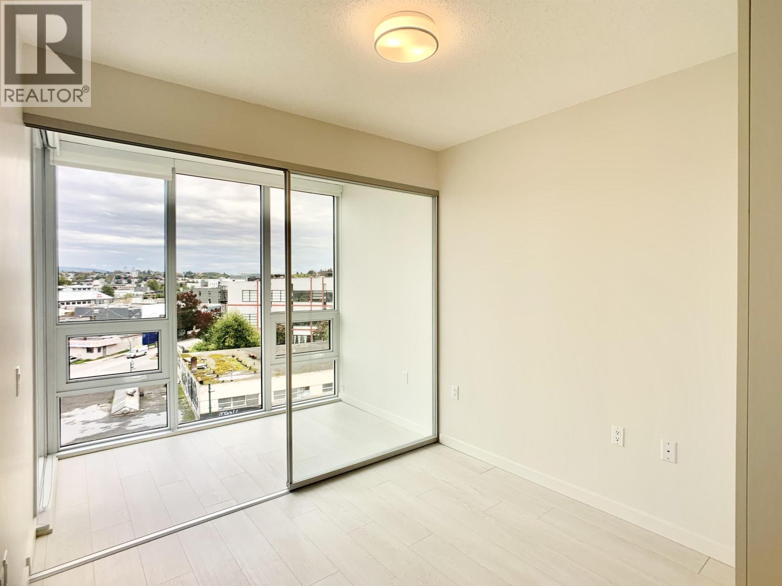 714 180 E 2nd Avenue, Vancouver, British Columbia  V5T 1B5 - Photo 3 - R3087703