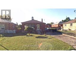 MAIN UPPER - 3 STRODE DRIVE, Toronto, Ontario