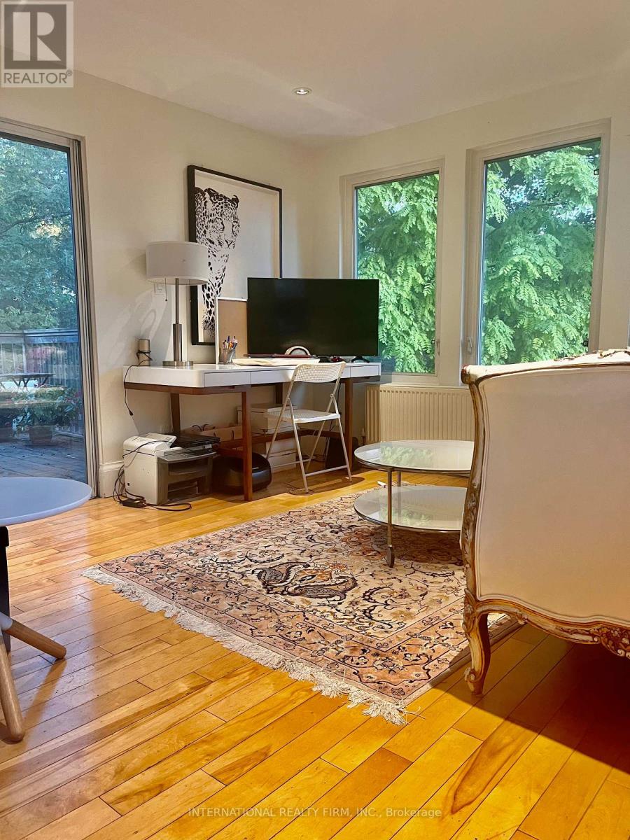 Upper - 220 Rose Park Drive, Toronto (Rosedale-Moore Park), Ontario  M4T 1R5 - Photo 23 - C12767404