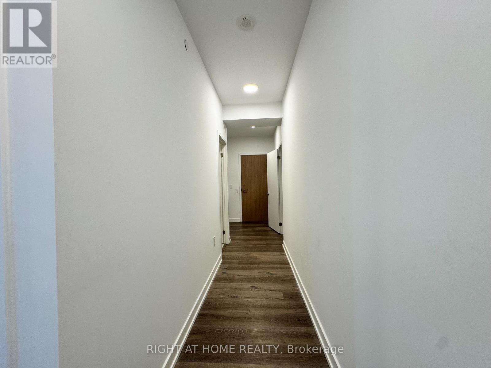 2008 - 395 Square One Drive, Mississauga, Ontario  L5B 0P6 - Photo 18 - W12769372