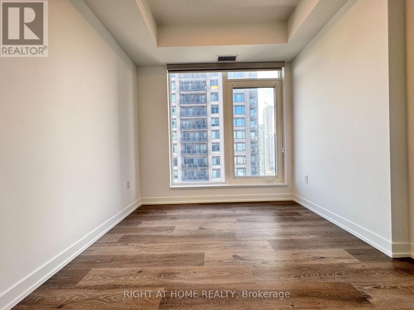 2008 - 395 Square One Drive, Mississauga, Ontario  L5B 0P6 - Photo 25 - W12769372