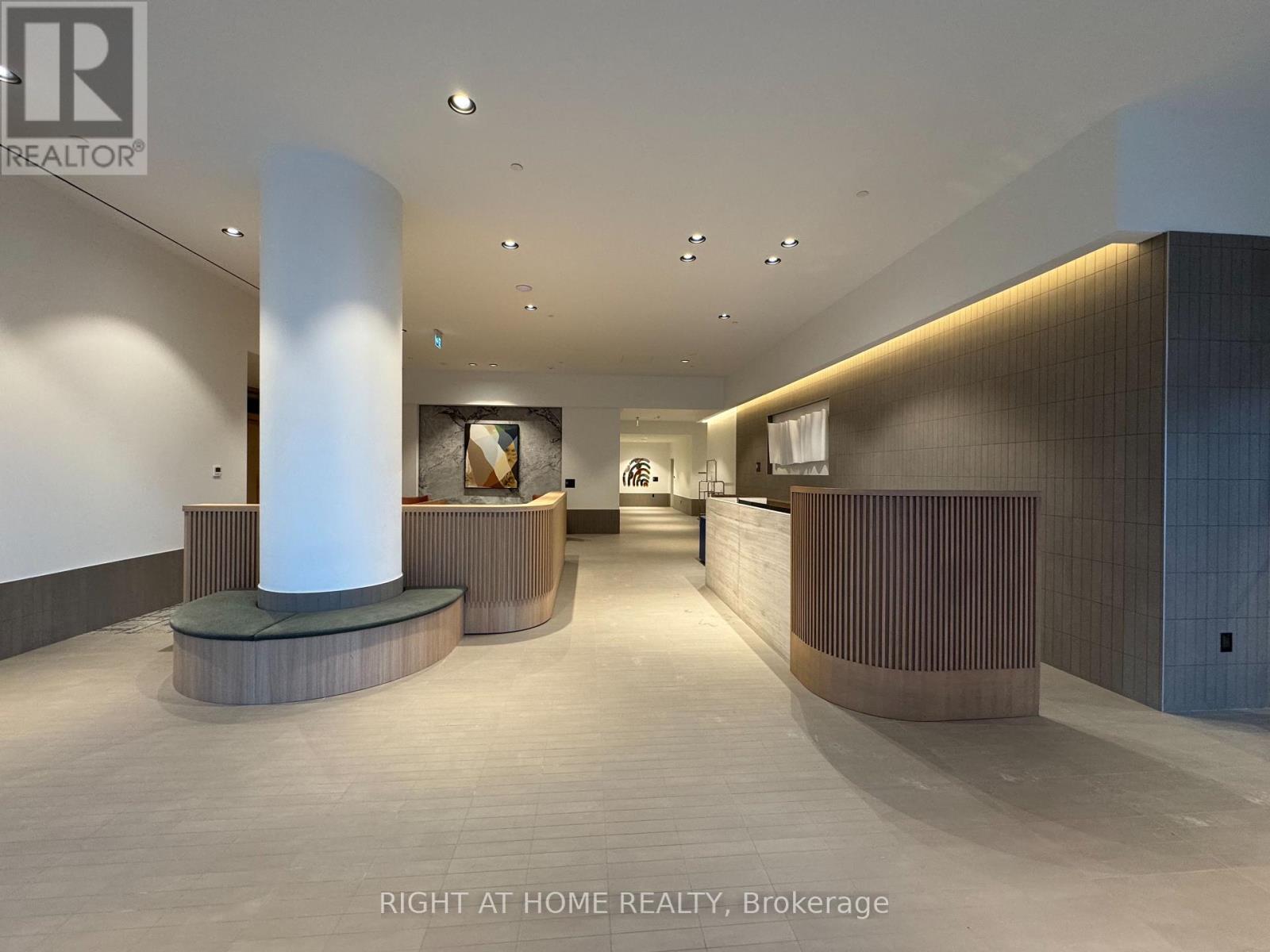 2008 - 395 Square One Drive, Mississauga, Ontario  L5B 0P6 - Photo 3 - W12769372