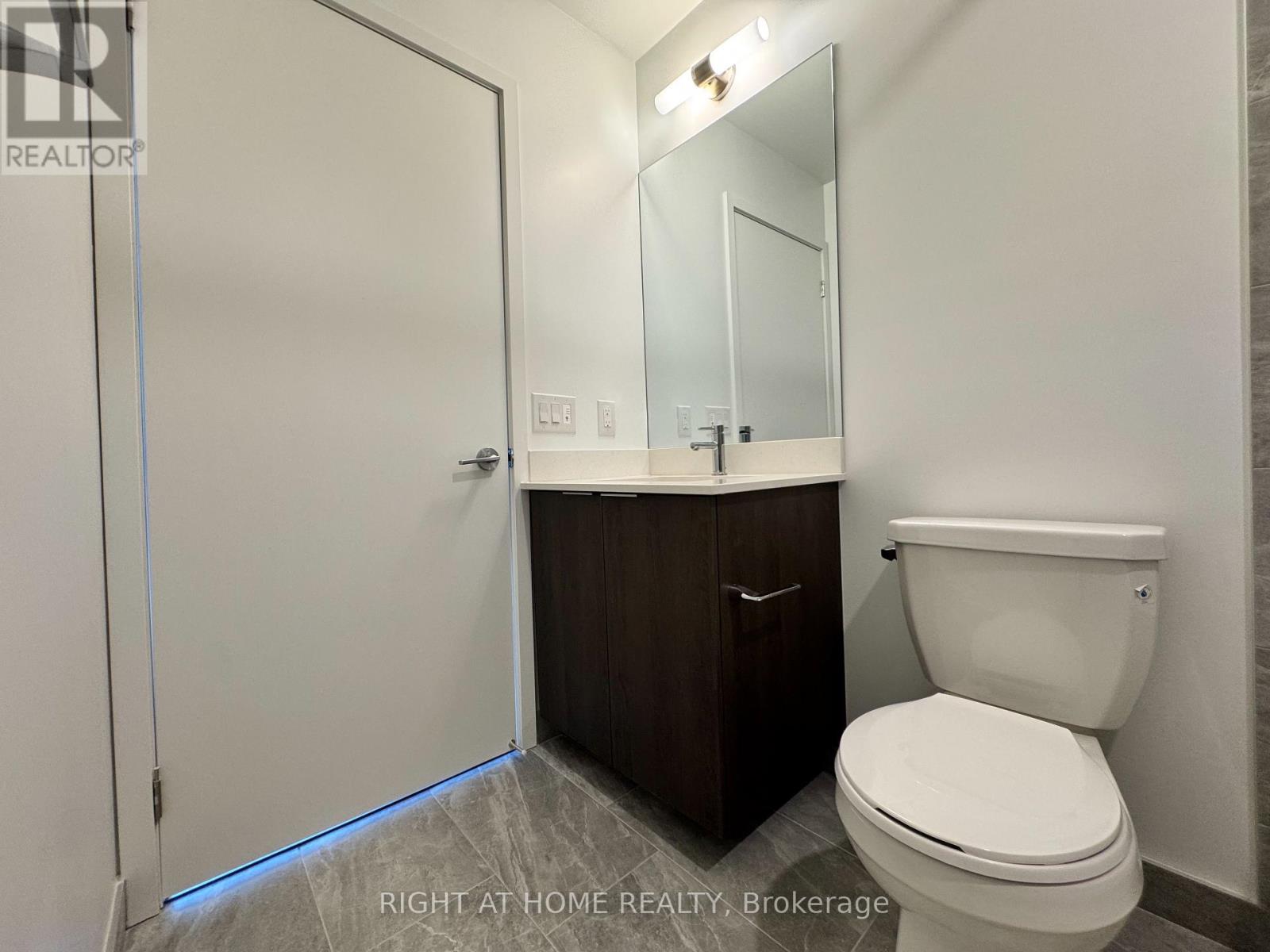 2008 - 395 Square One Drive, Mississauga, Ontario  L5B 0P6 - Photo 35 - W12769372