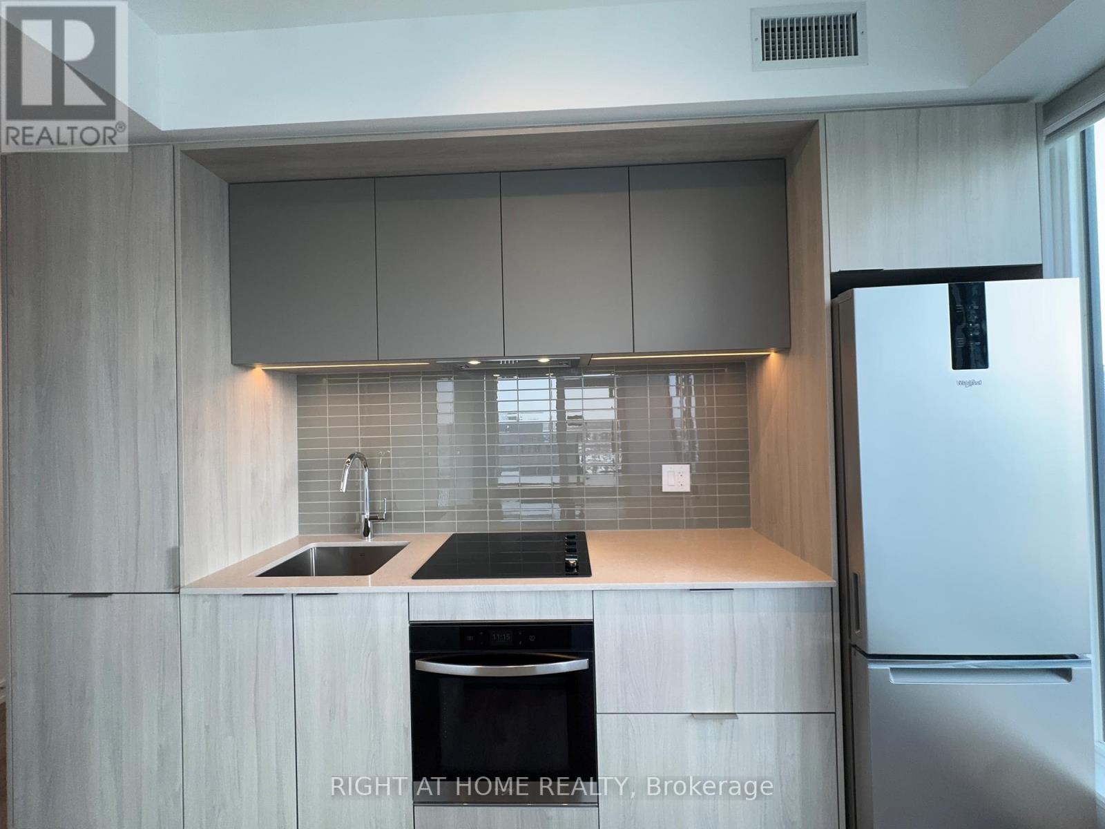 2008 - 395 Square One Drive, Mississauga, Ontario  L5B 0P6 - Photo 42 - W12769372