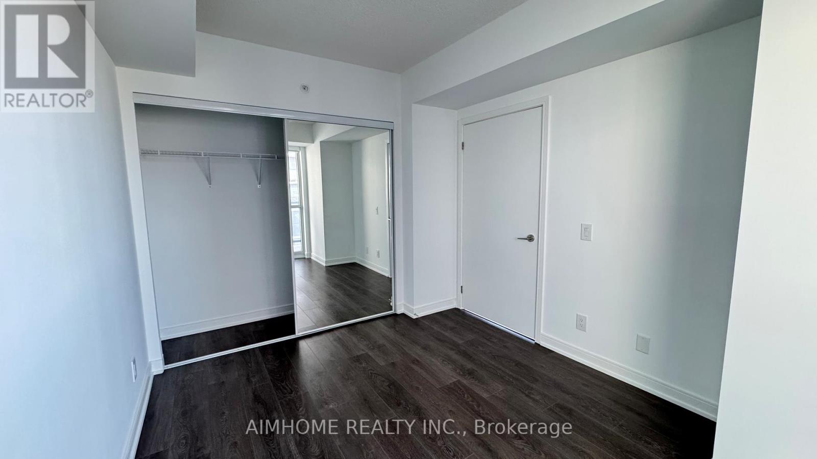 804 - 30 Samuel Wood Way, Toronto, Ontario  M9B 0C9 - Photo 9 - W12769376