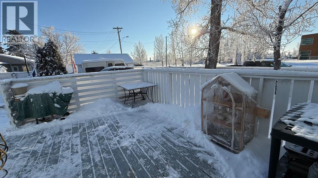 319 5 Avenue W, Hanna, Alberta  T0J 1P0 - Photo 40 - A2273514