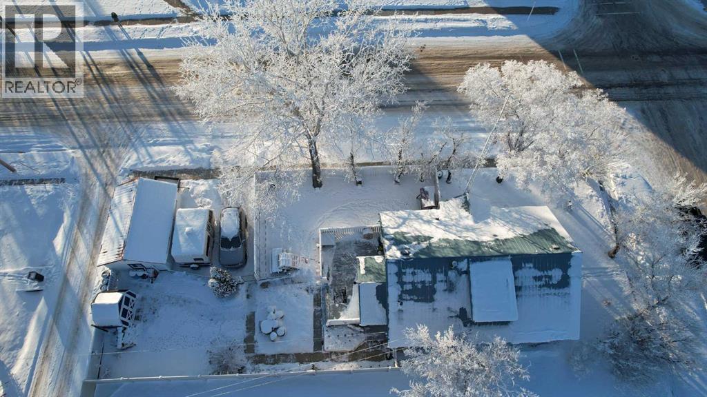 319 5 Avenue W, Hanna, Alberta  T0J 1P0 - Photo 45 - A2273514