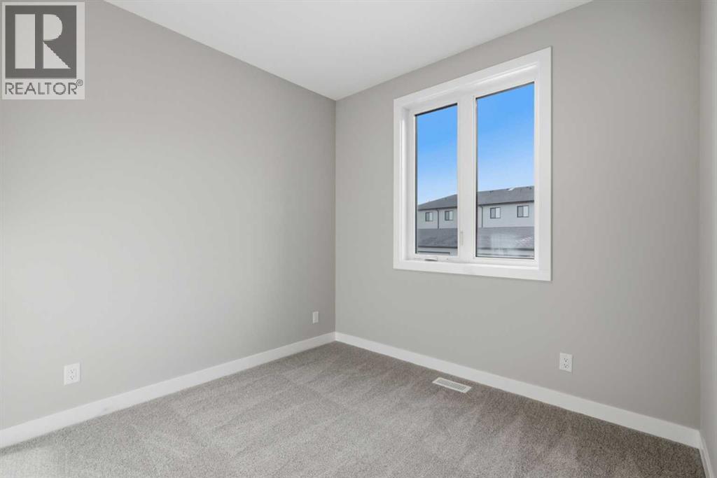 51 Belvedere Crescent Se, Calgary, Alberta  T2A 7Z9 - Photo 17 - A2282282