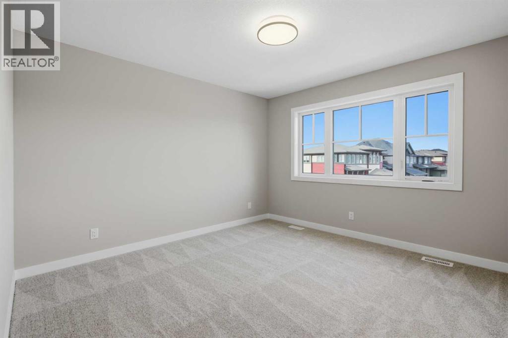 51 Belvedere Crescent Se, Calgary, Alberta  T2A 7Z9 - Photo 28 - A2282282